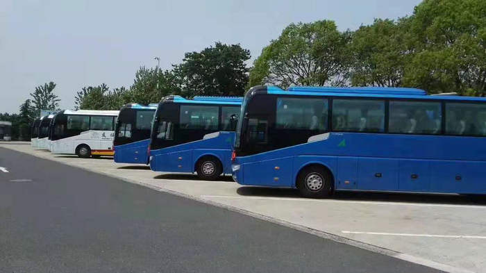 大巴車(chē)租賃